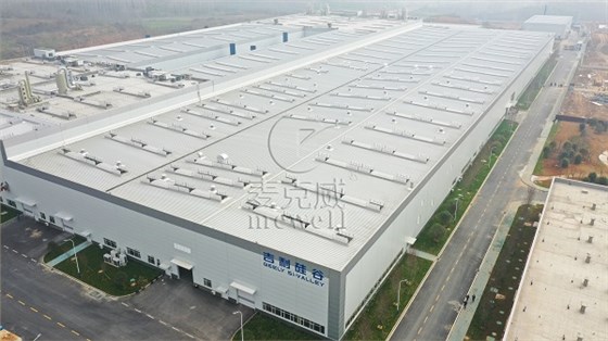 吉利襄陽(yáng)三角型電動(dòng)排煙天窗 吉利襄陽(yáng)三角型電動(dòng)排煙天窗