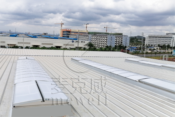 南寧產投邕寧產業園項目-南寧組合型通風采光消防排煙天窗 南寧產投邕寧產業園項目-南寧組合型通風采光消防排煙天窗