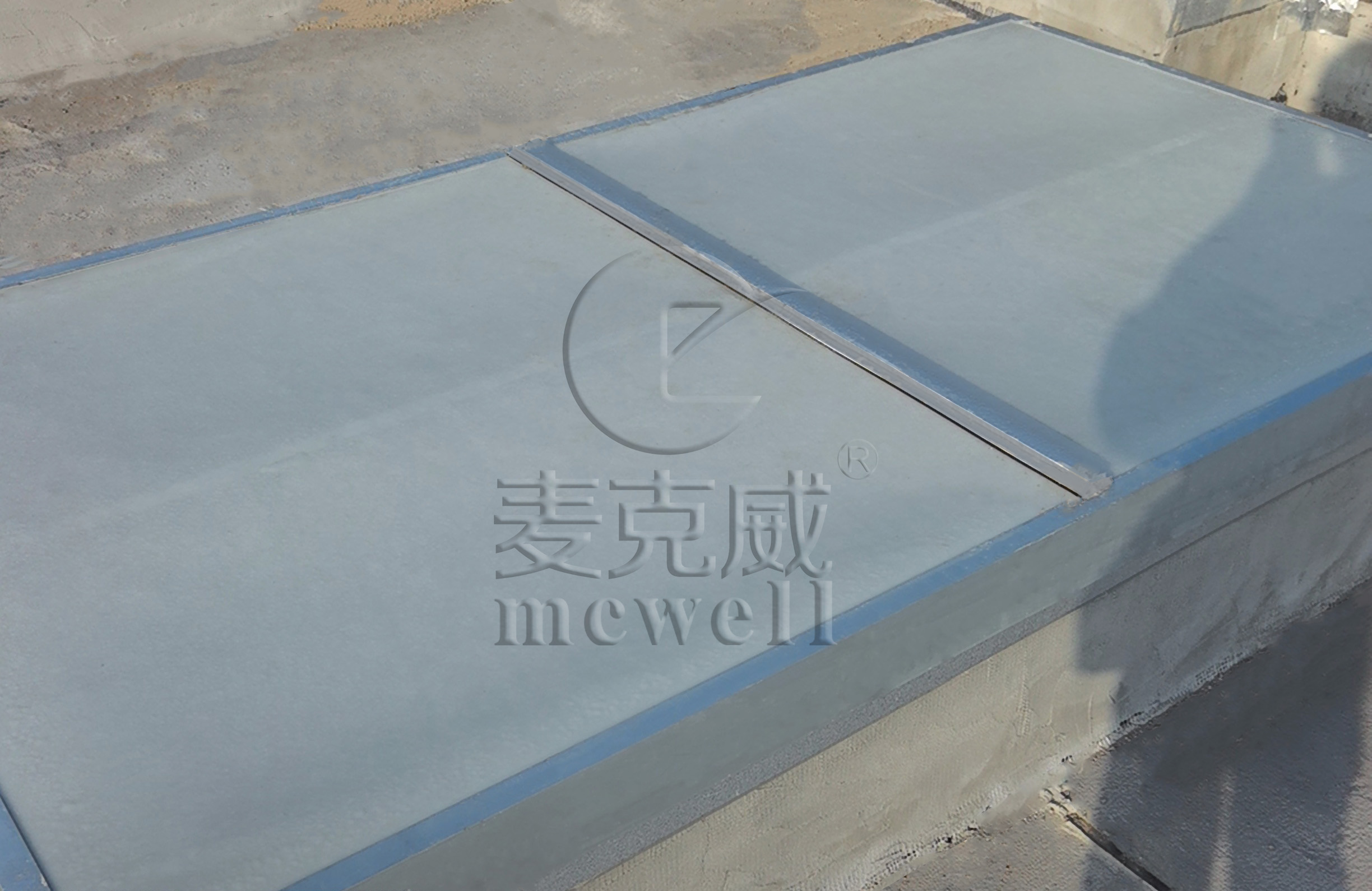 金山巴陵一字型可熔性采光天窗1 金山巴陵一字型可熔性采光天窗1